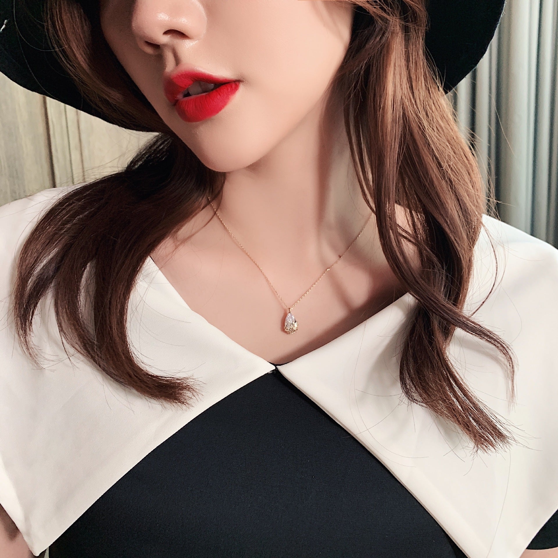 Elegant Crystal Water Drop Pendant Necklace - Affordable Jewelry Gift for Her - YanaChi Store