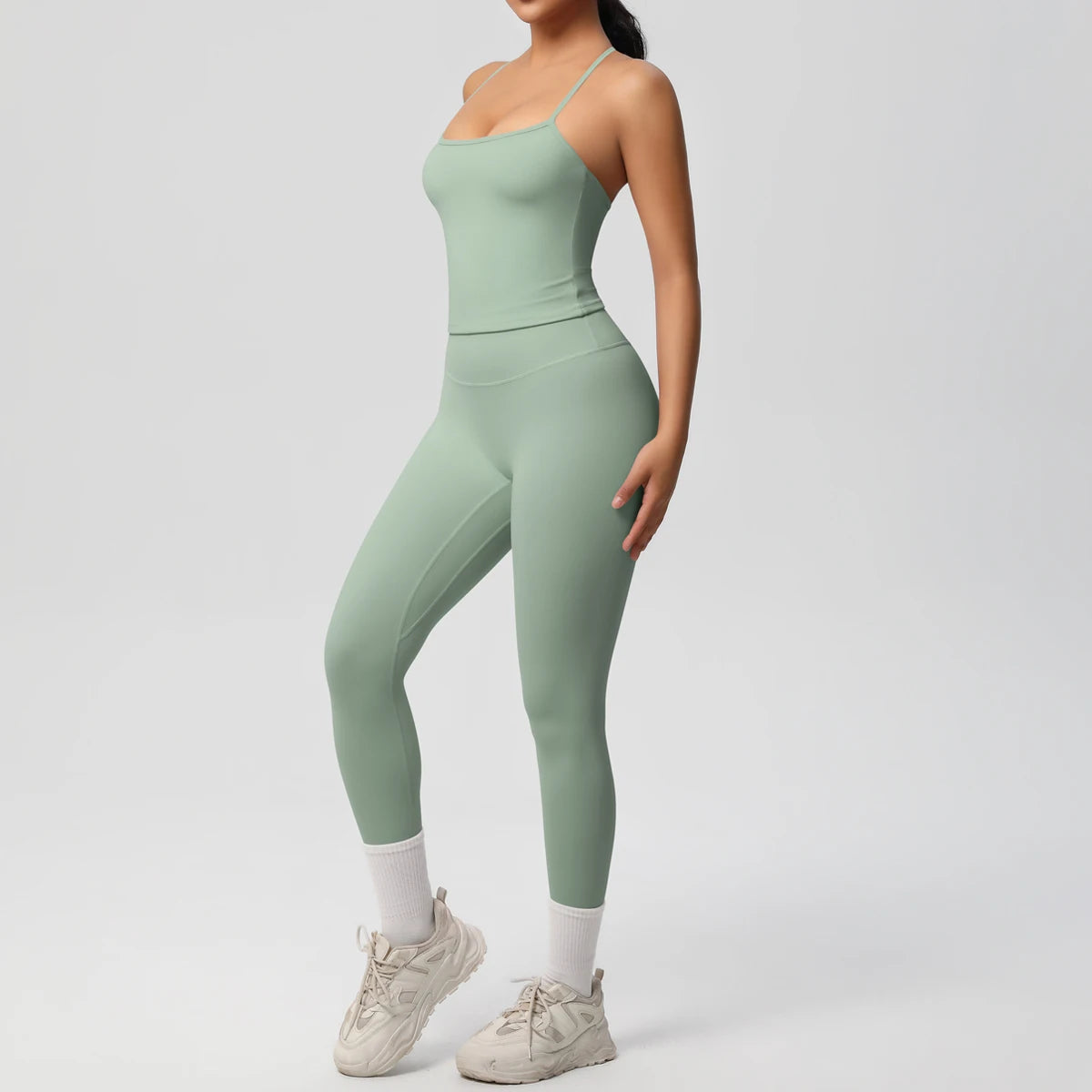 Women's 2-Piece Yoga Set: Hanging Neck Bra & Sports Shorts for Fitness