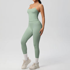 Women's 2-Piece Yoga Set: Hanging Neck Bra & Sports Shorts for Fitness