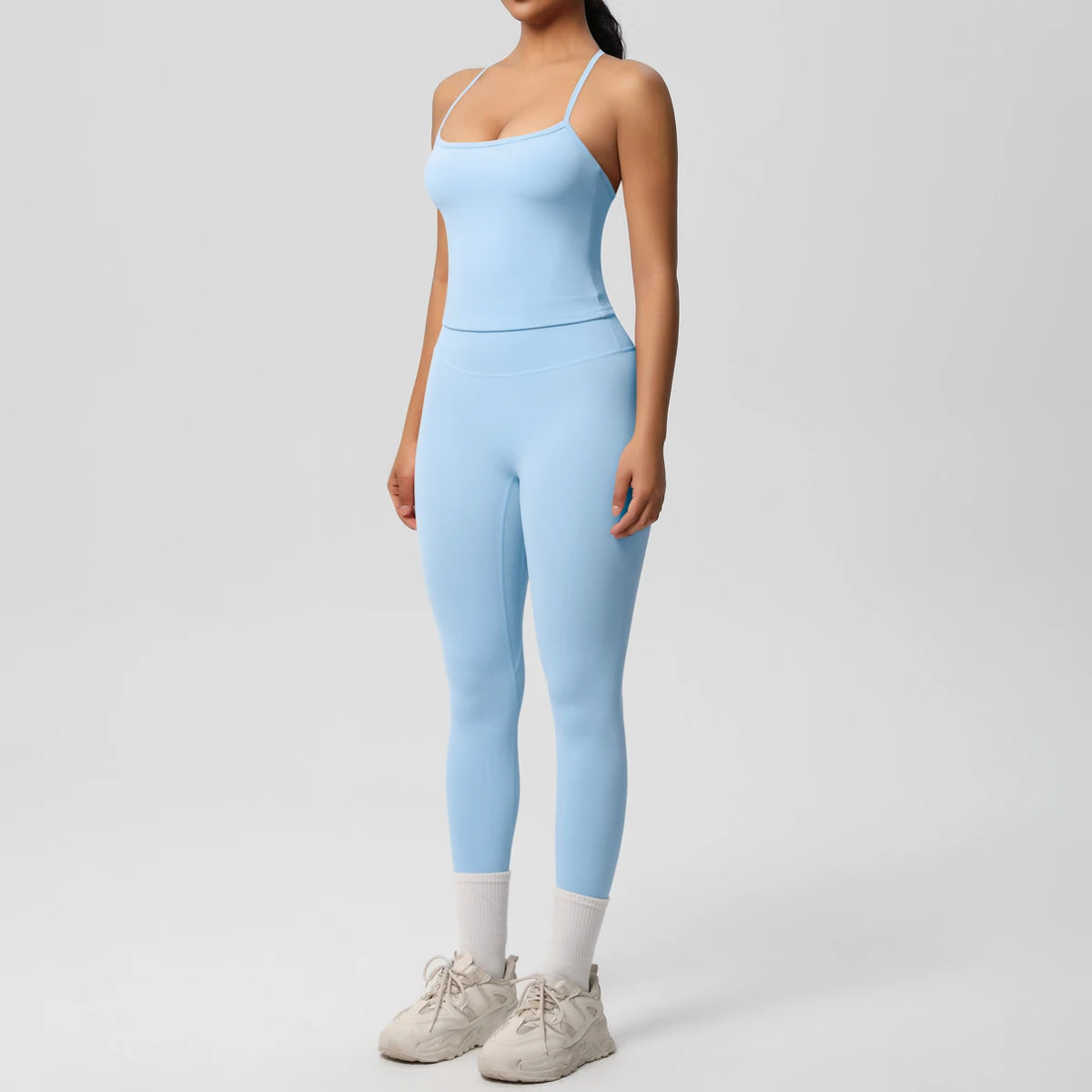 Women's 2-Piece Yoga Set: Hanging Neck Bra & Sports Shorts for Fitness