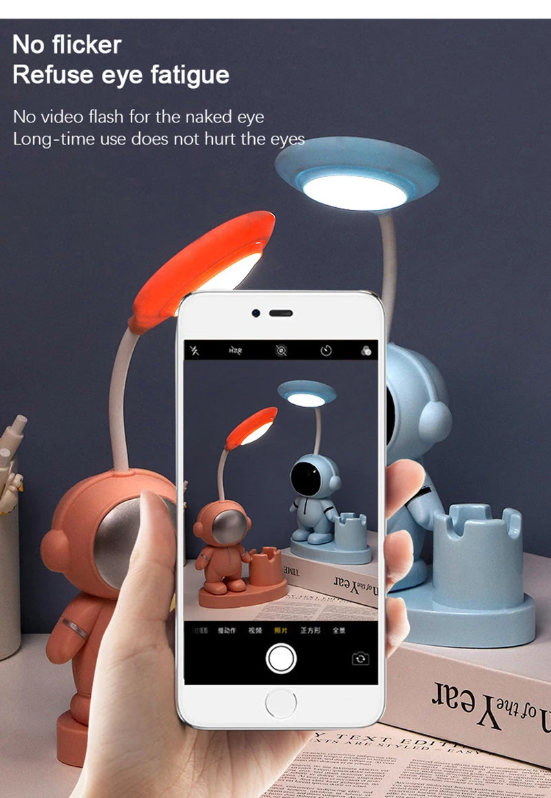 Creative Kids' Astronaut Table Lamp – Adjustable Color With A Practical Design - YanaChi Store