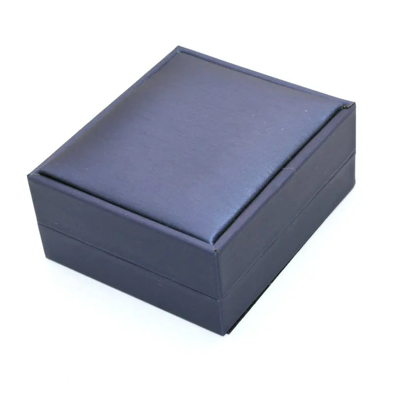 High-Fashion Stainless Steel Jesus Cross Pendant Necklace – Trendy Religious Jewelry - YanaChi Store