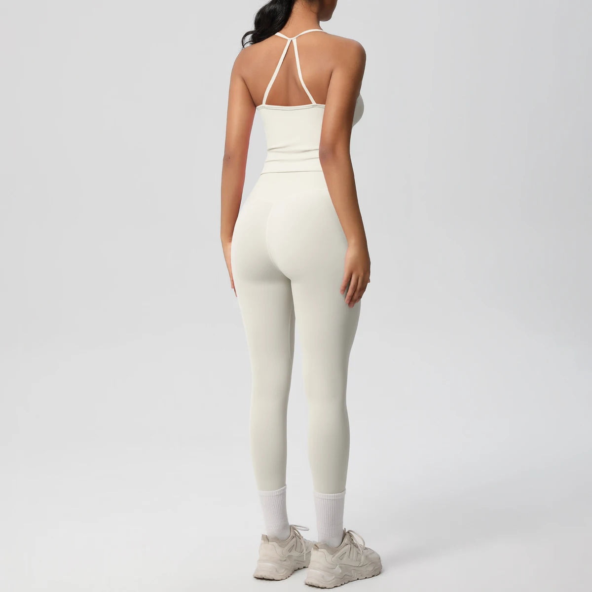 Women's 2-Piece Yoga Set: Hanging Neck Bra & Sports Shorts for Fitness